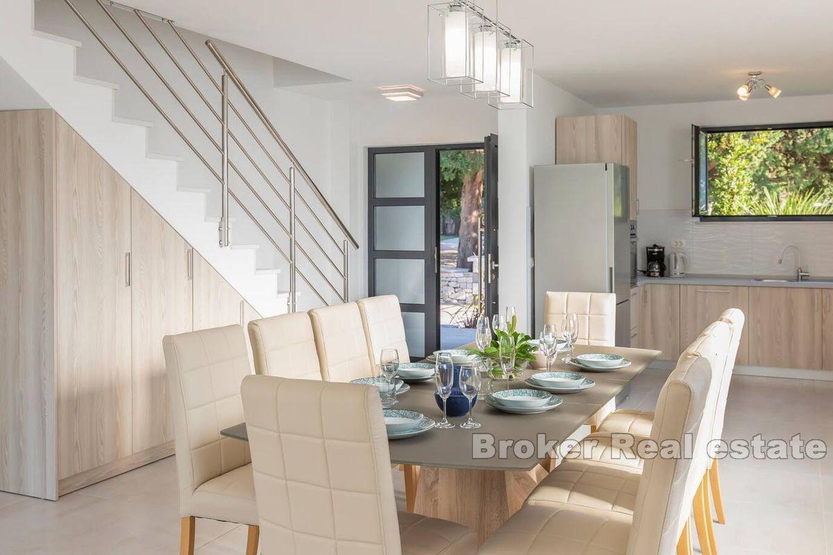 Makarska - Villa med utsikt over havet og fjellene