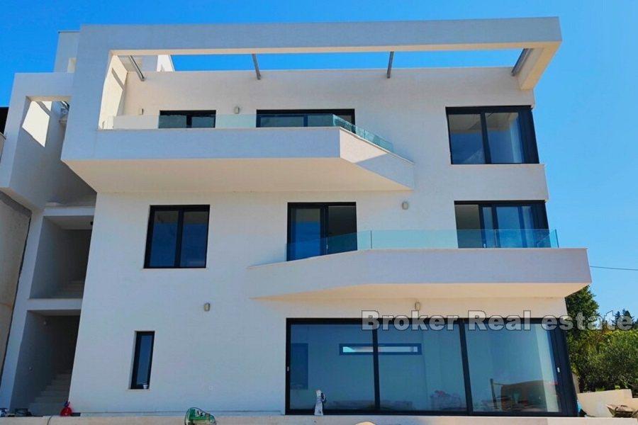 Zadar - Nova vila prvi red do mora