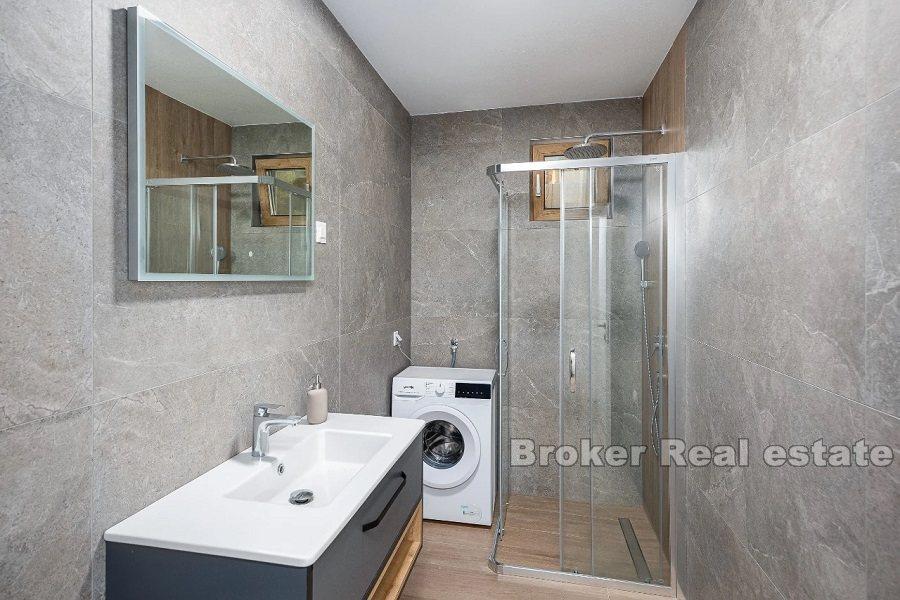 Island of Pag - Leilighet med basseng, første rad til sjøen