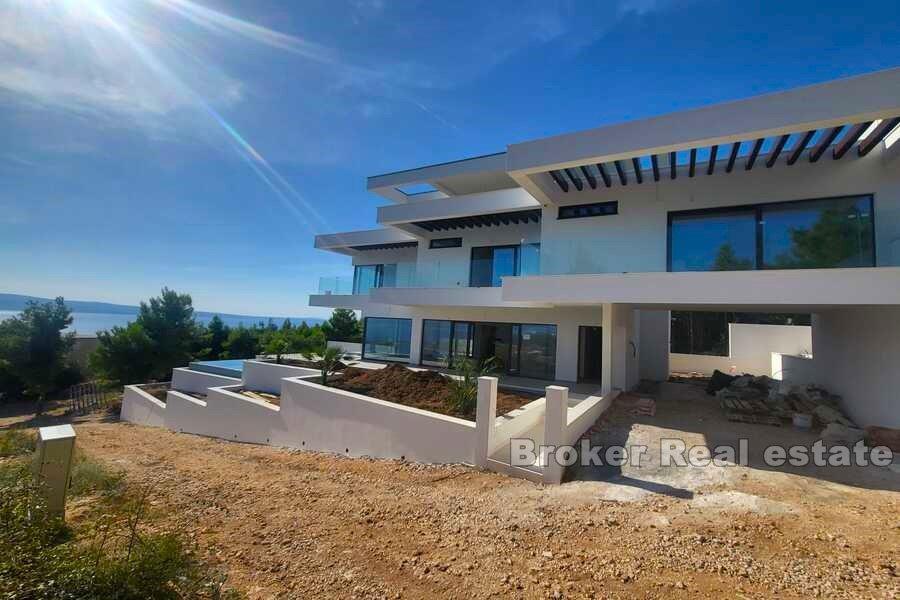 Chorvatsko, Omiš- Nově postavená vila s výhledem na moře
