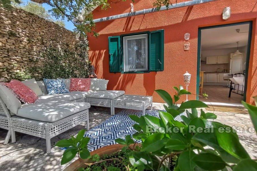 Trogir - Dům v atraktivní lokalitě u moře