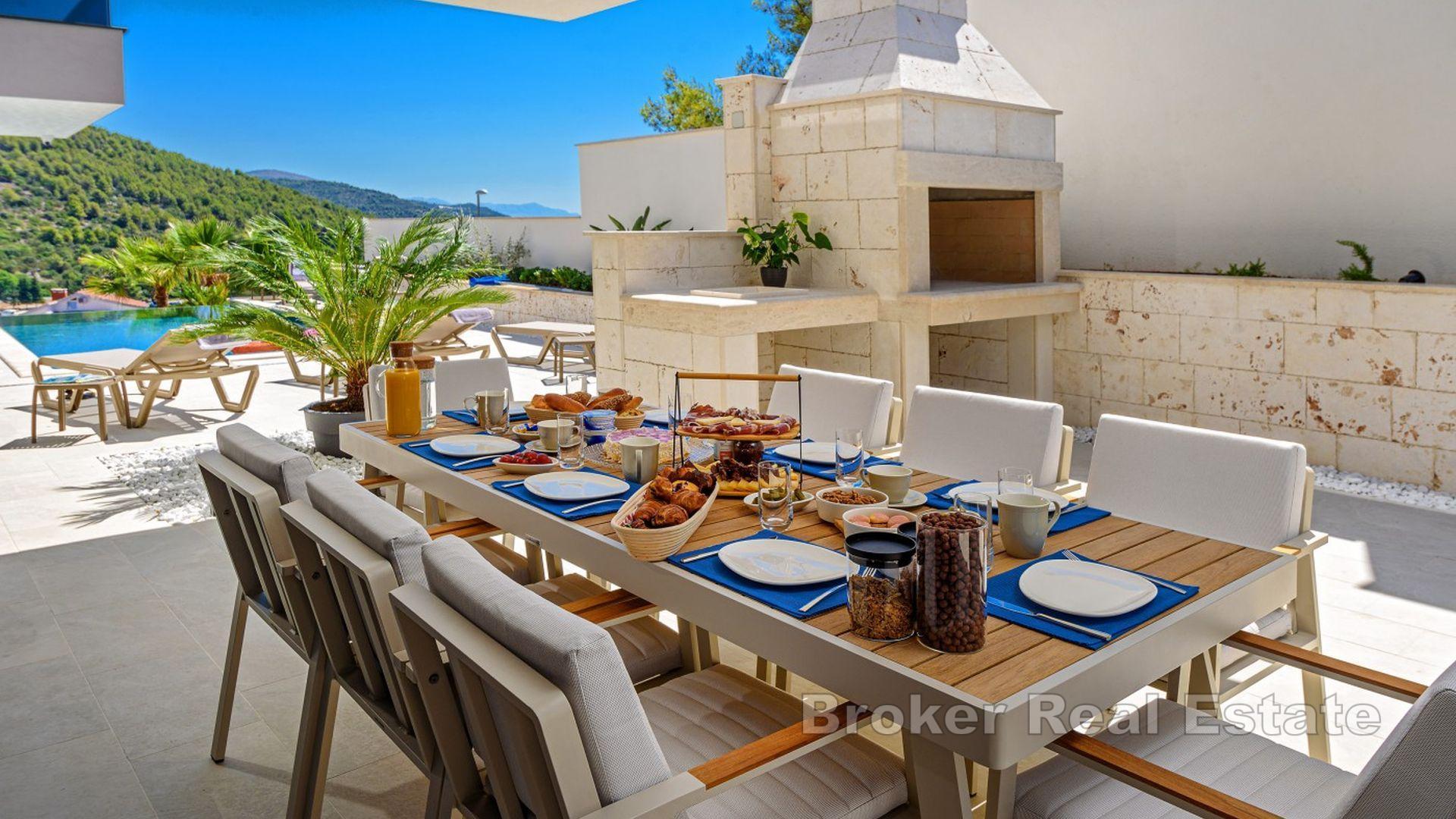 Trogir - Luksusowe wille z basenami i panoramicznym widokiem na morze