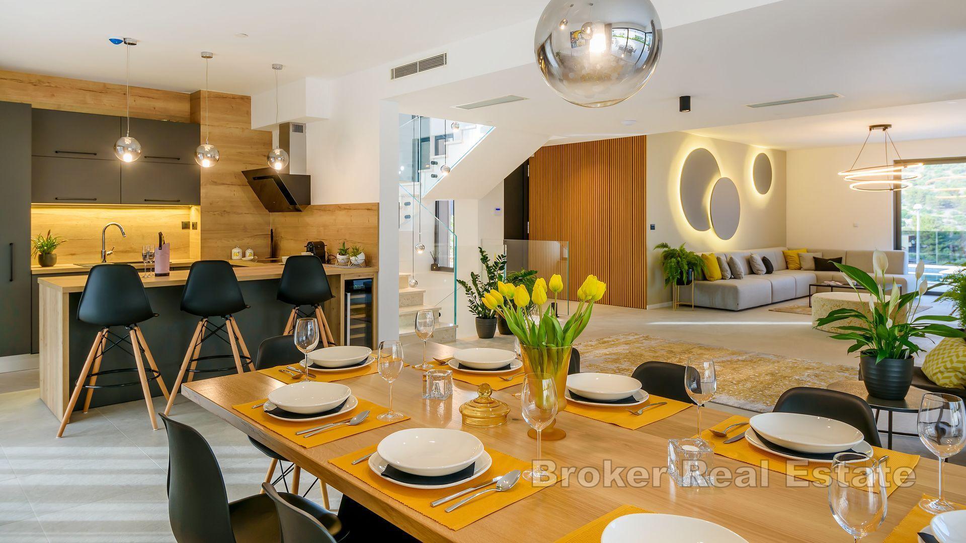 Trogir - Luksusowe wille z basenami i panoramicznym widokiem na morze