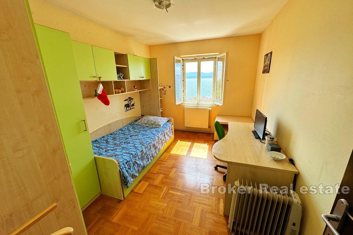 Brač - Stone house first row to the sea