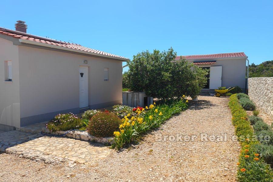 Trogir - Dům na samotě u moře a pláže