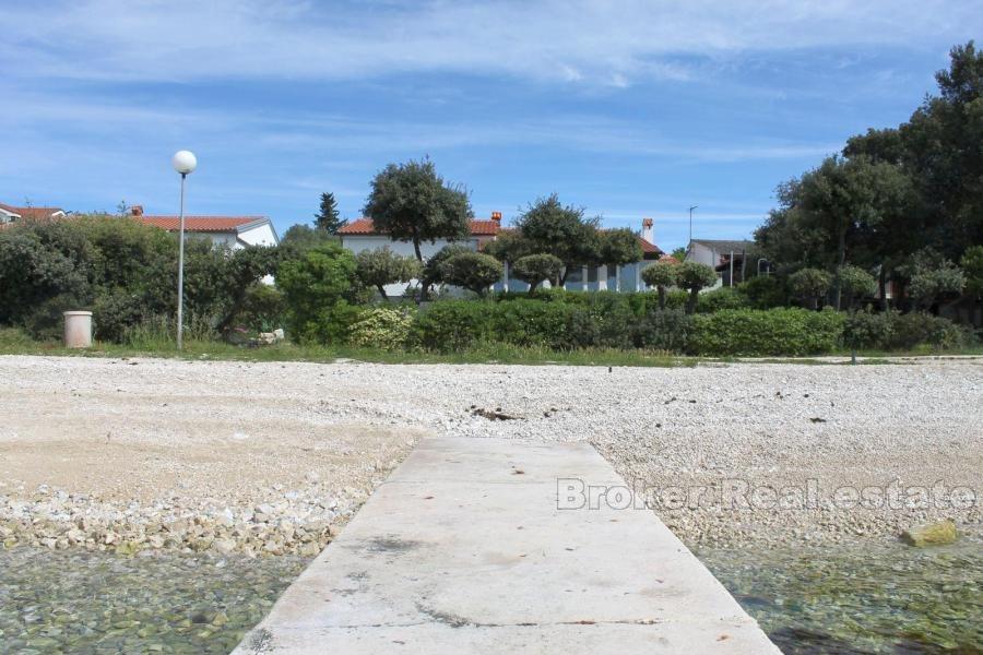 blizu Zadra, kuća uz more