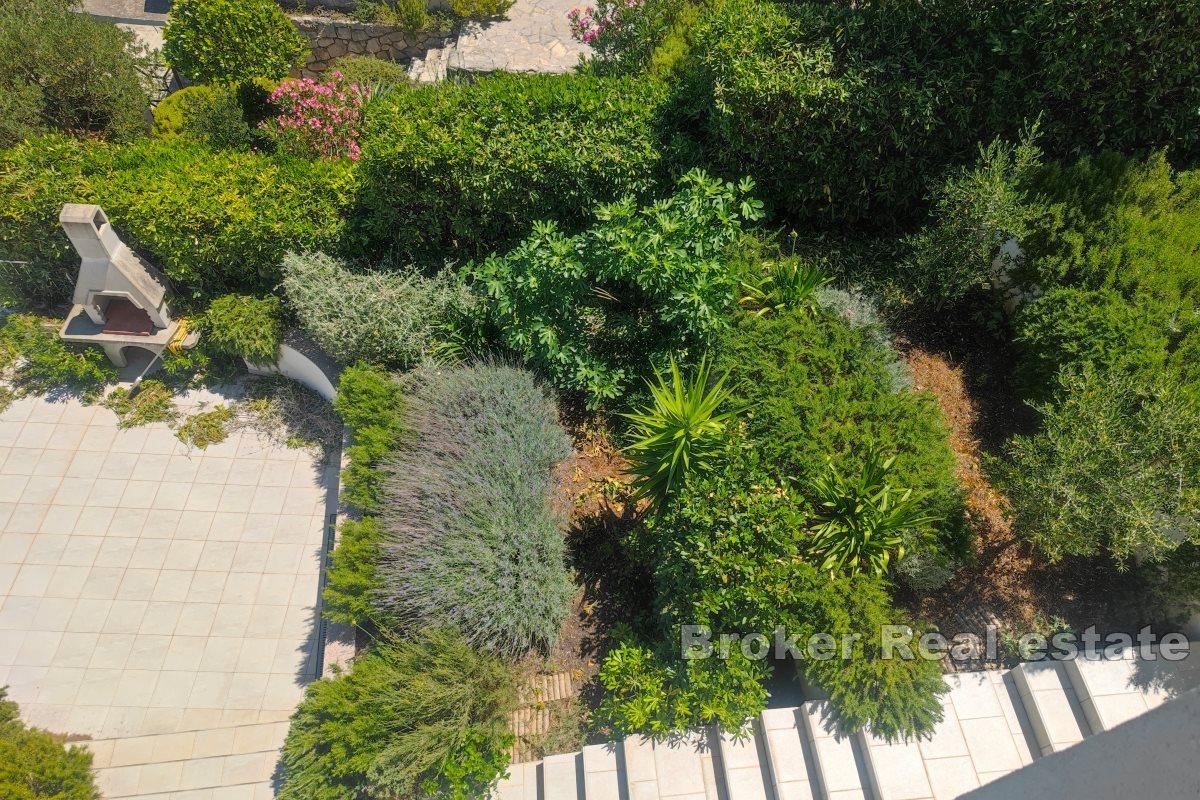 Primošten - dom pri mori a pláži