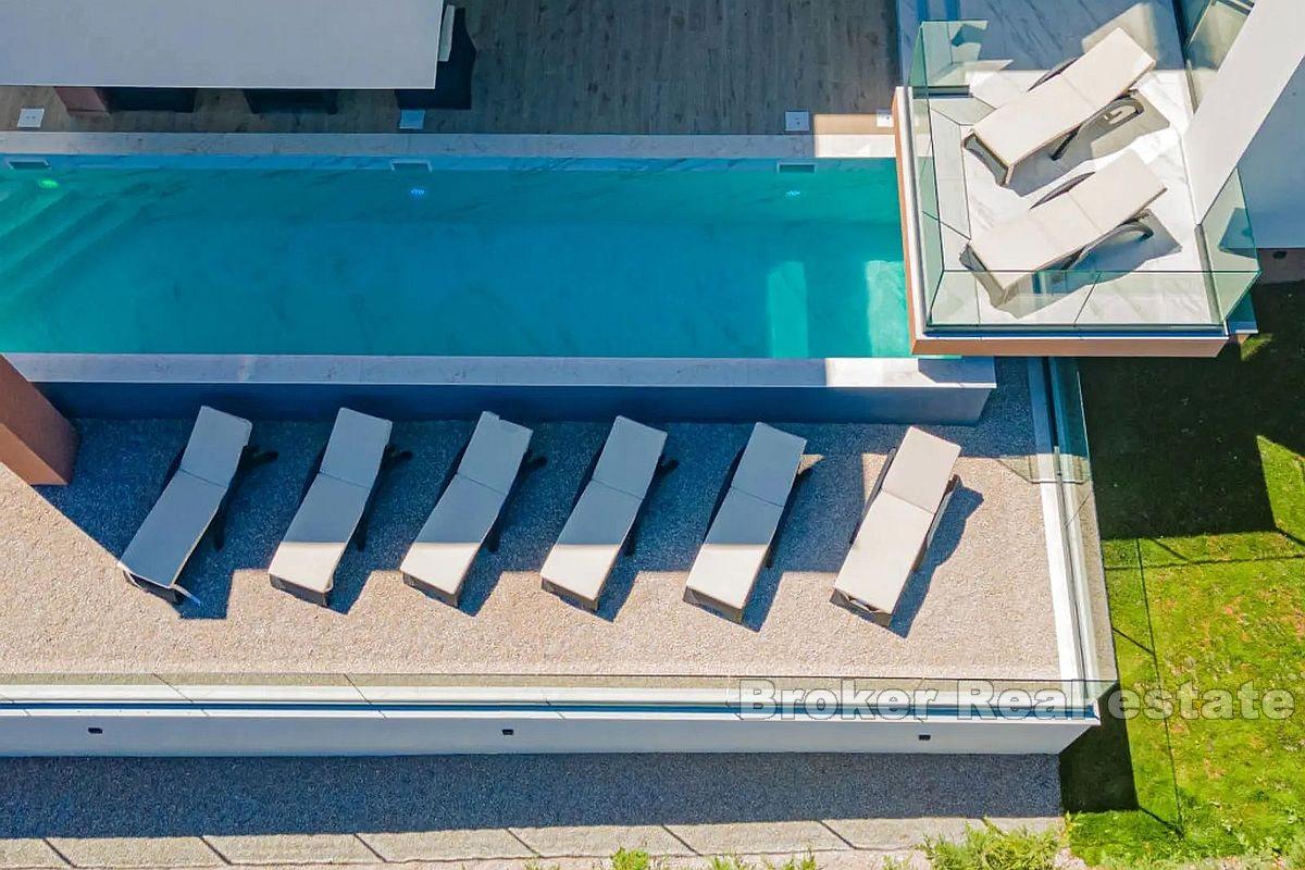 Luxusní vila v přírodním prostředí