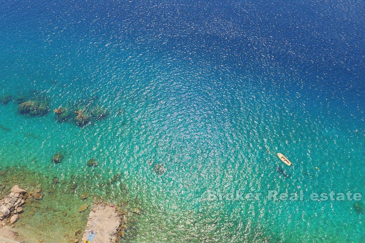 Dům nad mořem a pláží