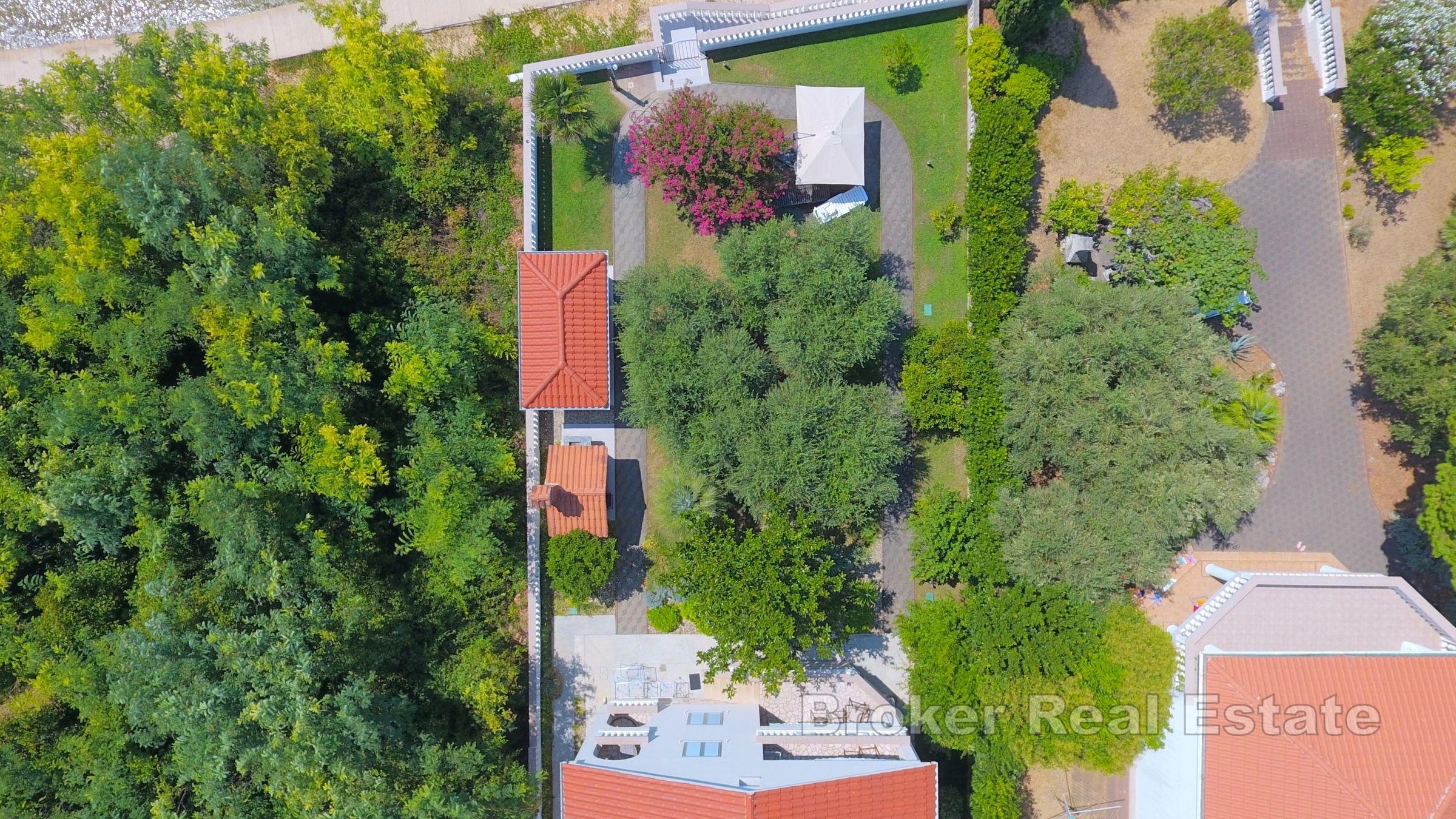 Maison au premier rang de la plage