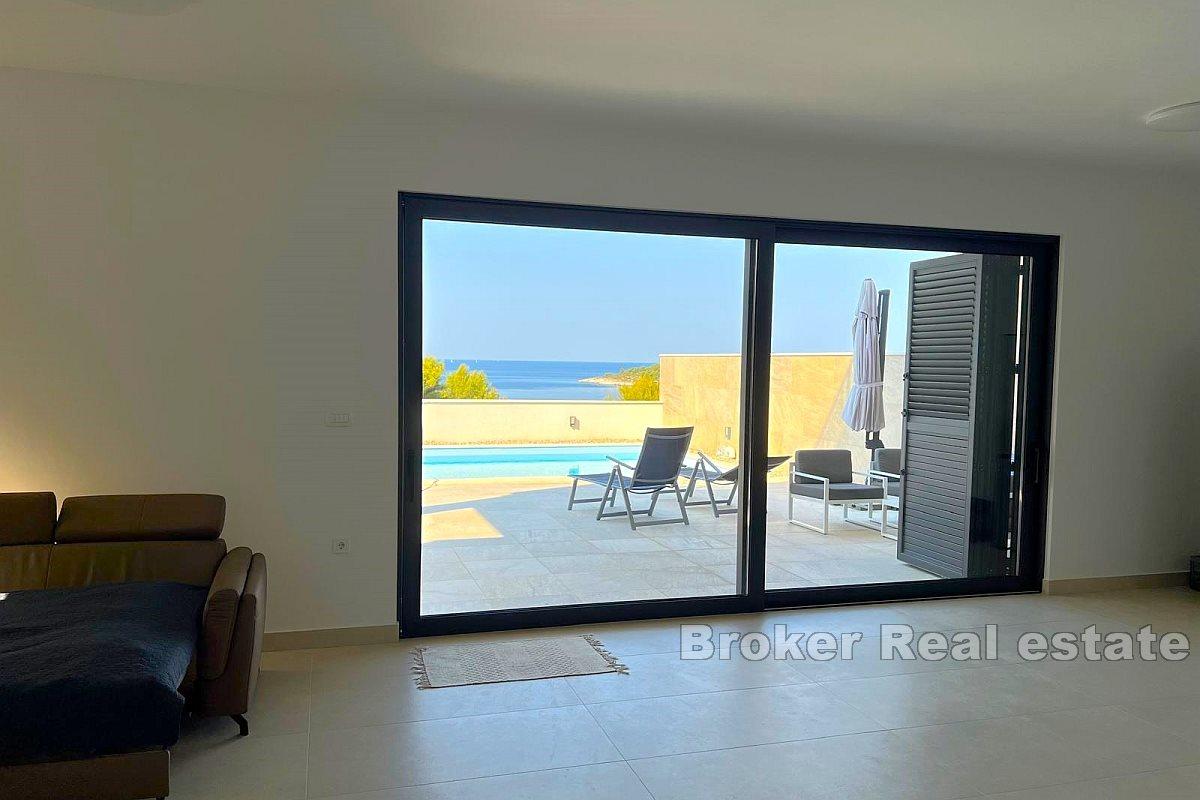 Rogoznica - Vila s bazénom