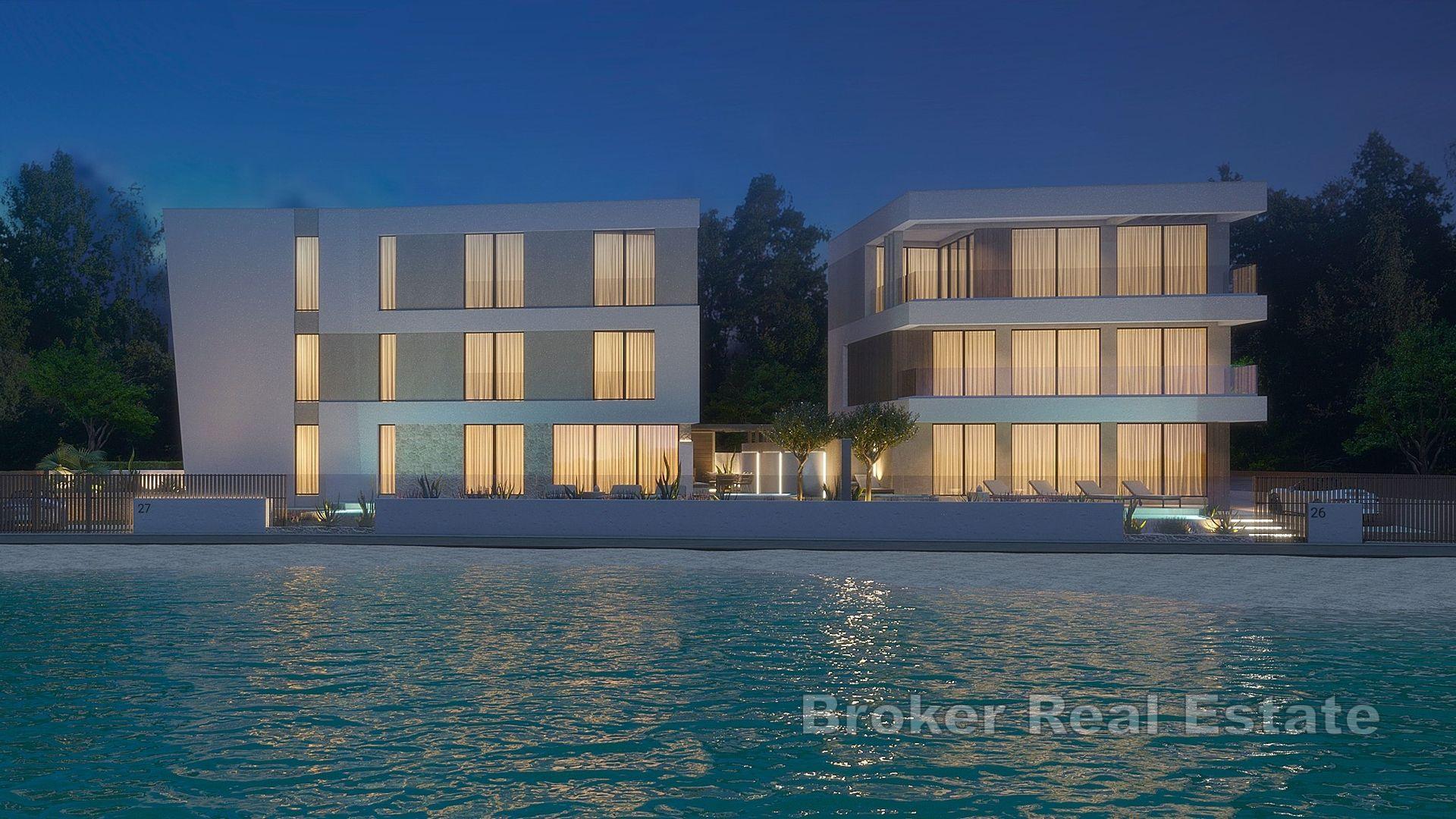 Moderne villa på stranden