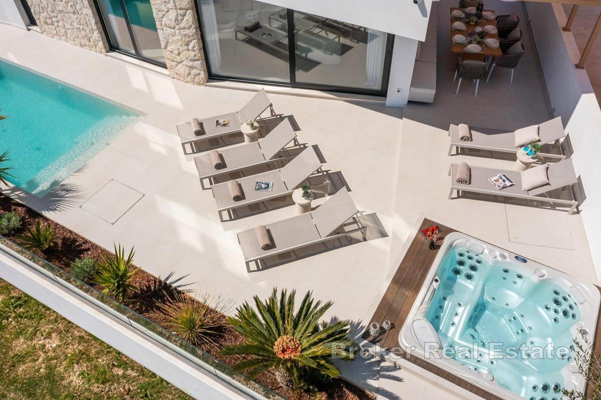 Ny villa på stranden