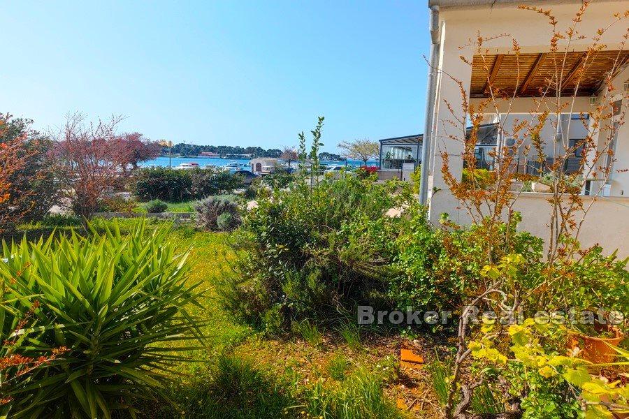 W pobliżu Zadaru, dom nad morzem