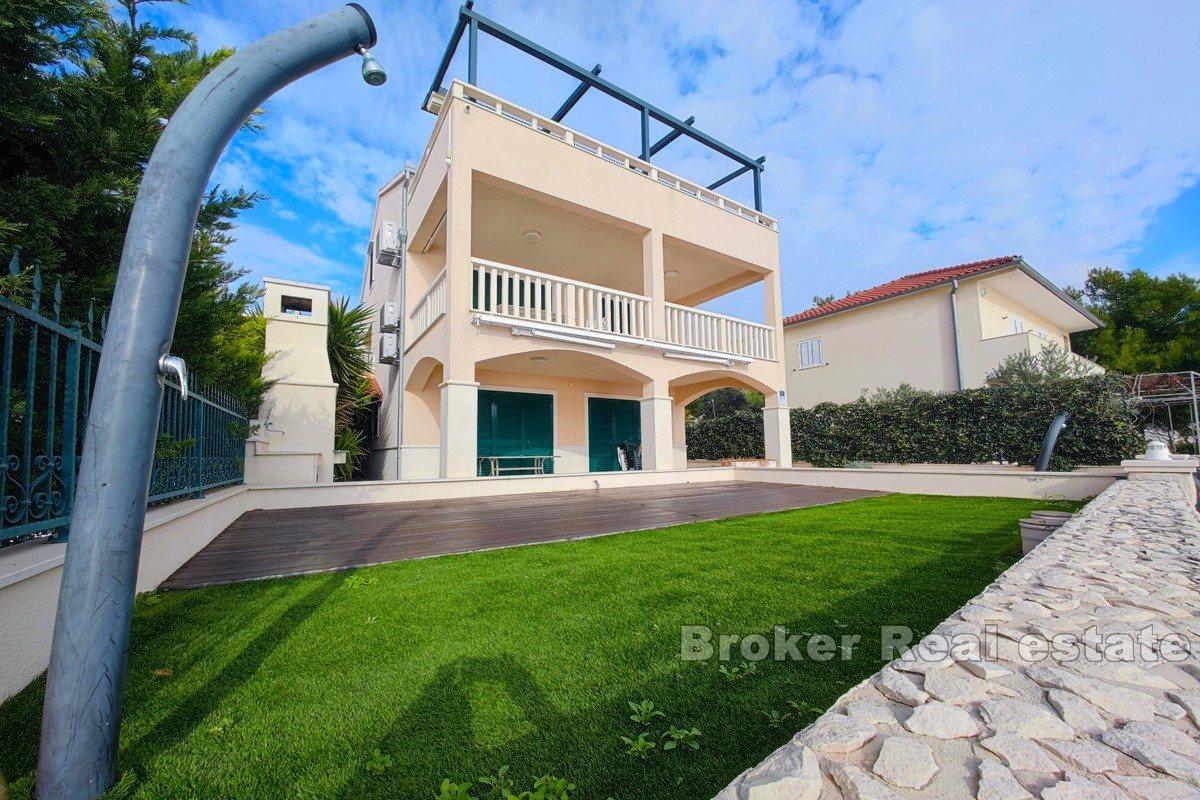 Una villa al mare