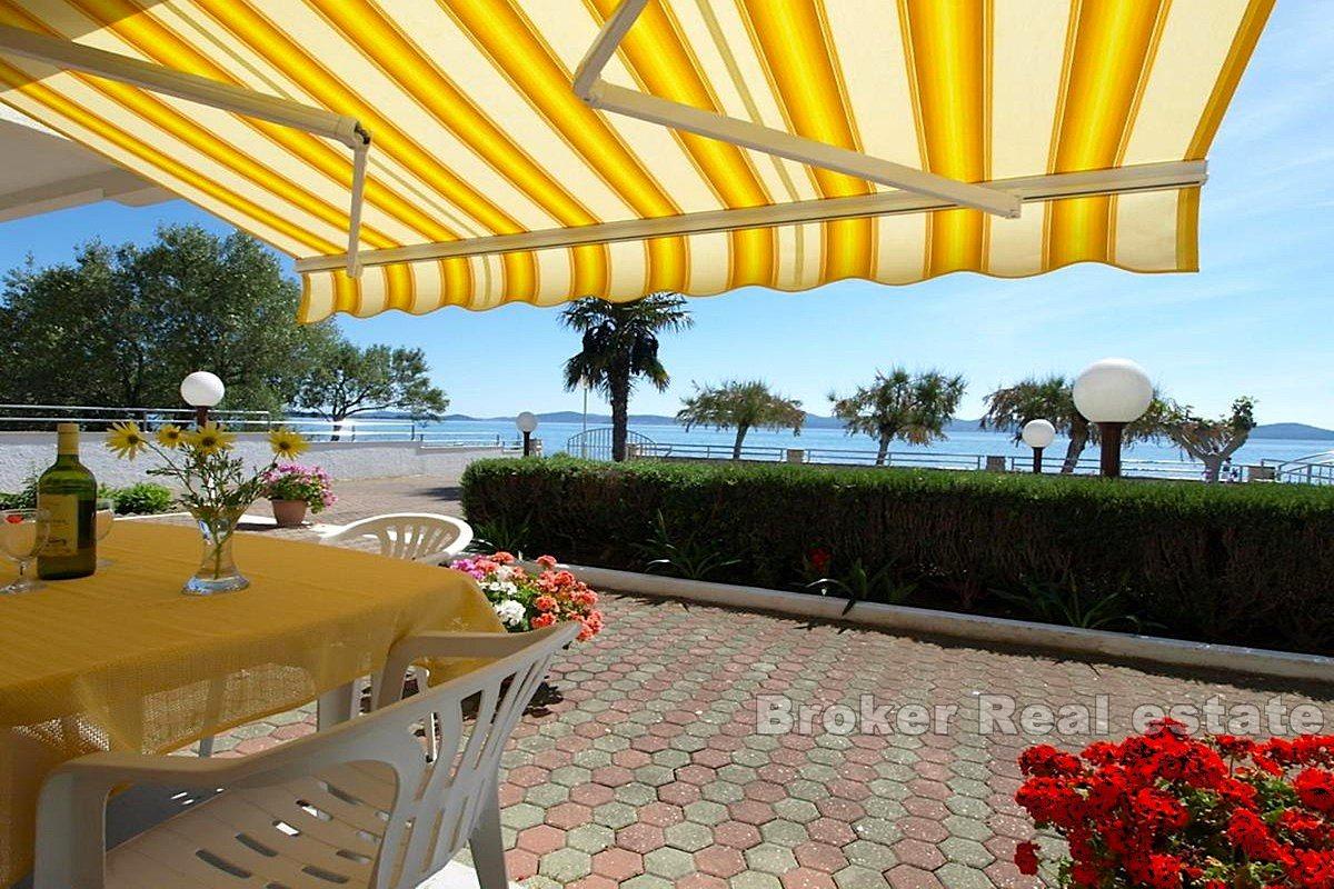 House by the sea and the beach in a prestigious location in Zadar