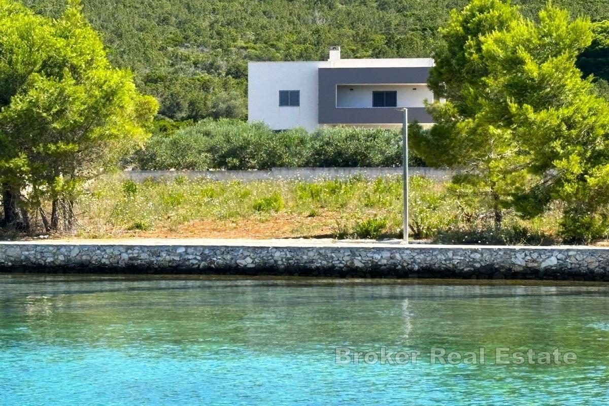 Bauland am Meer und Strand, Insel Molat