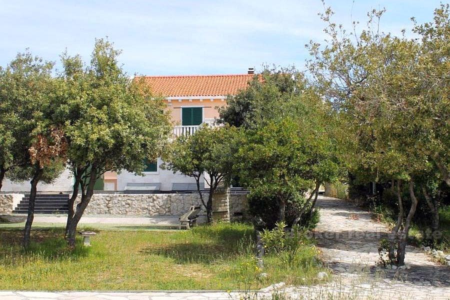 Zadar, novoizgrađena vila