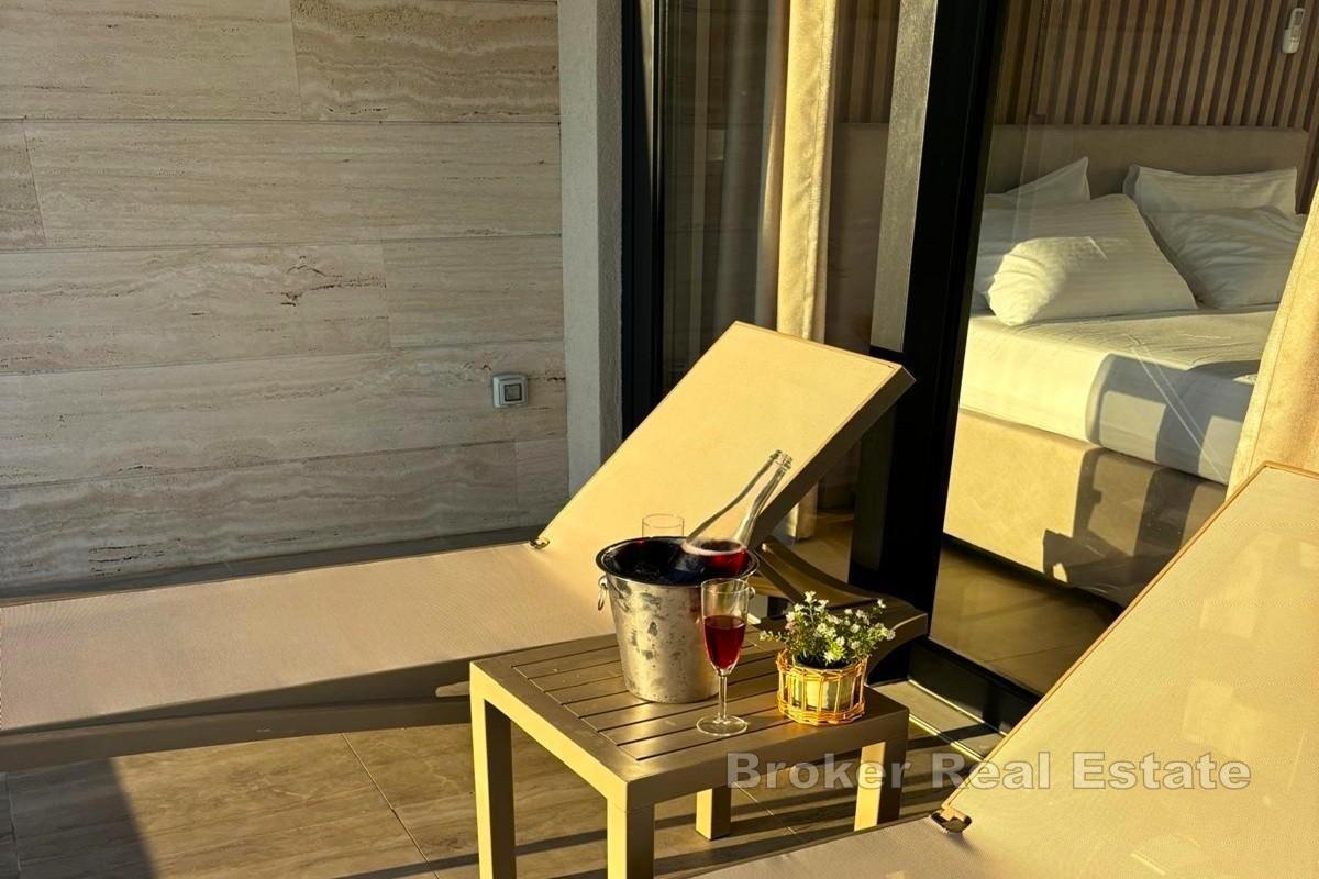 Moderní apartmán v první řadě u moře