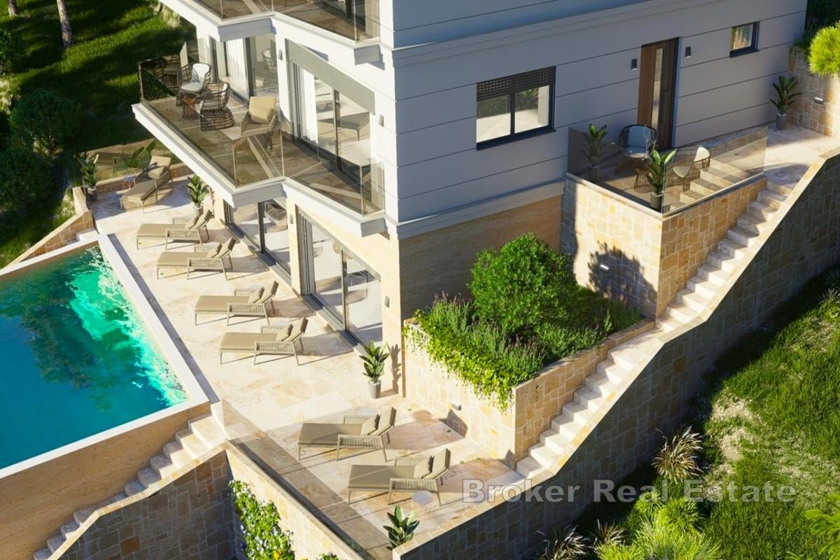 Terrain constructible avec permis, en deuxième ligne de mer
