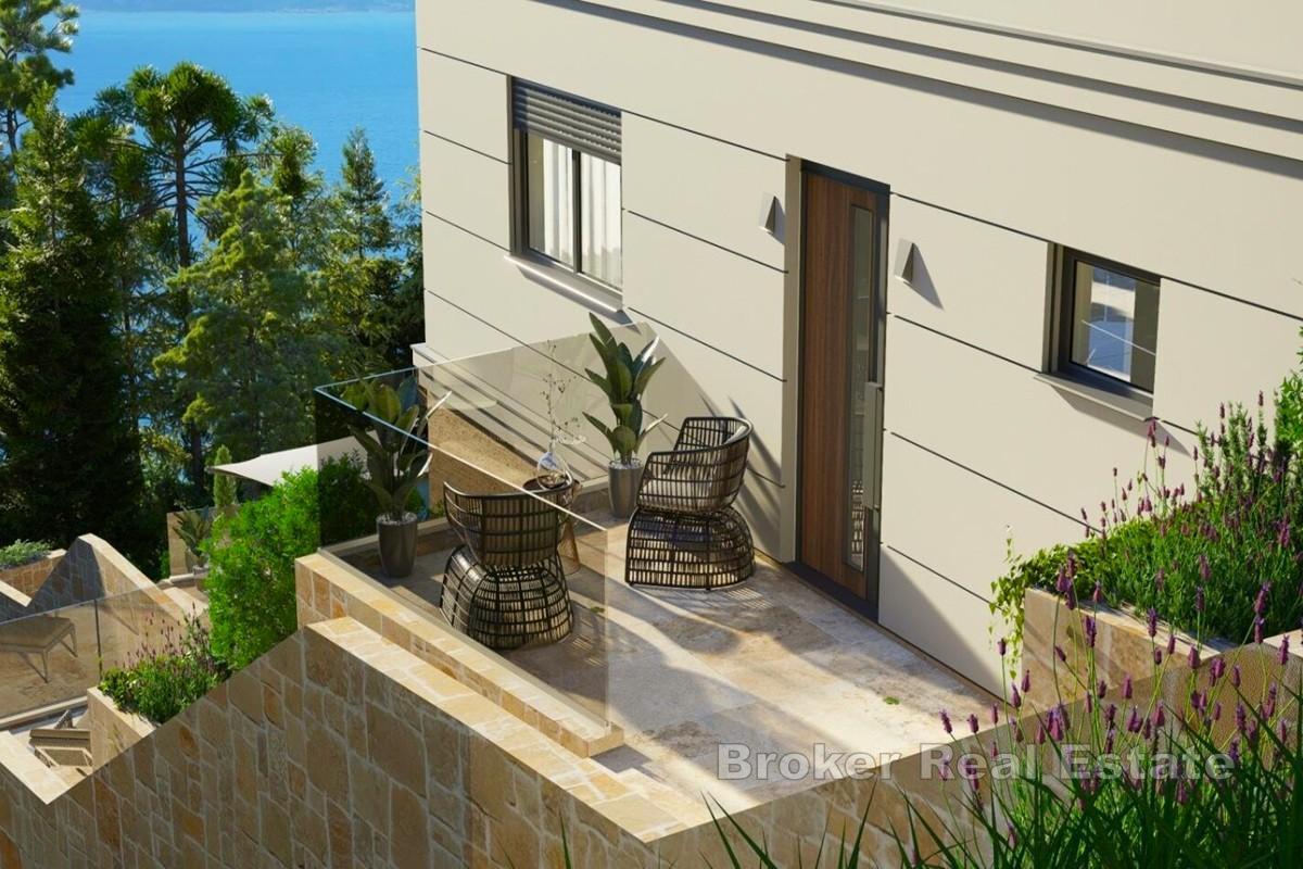 Terrain constructible avec permis, en deuxième ligne de mer