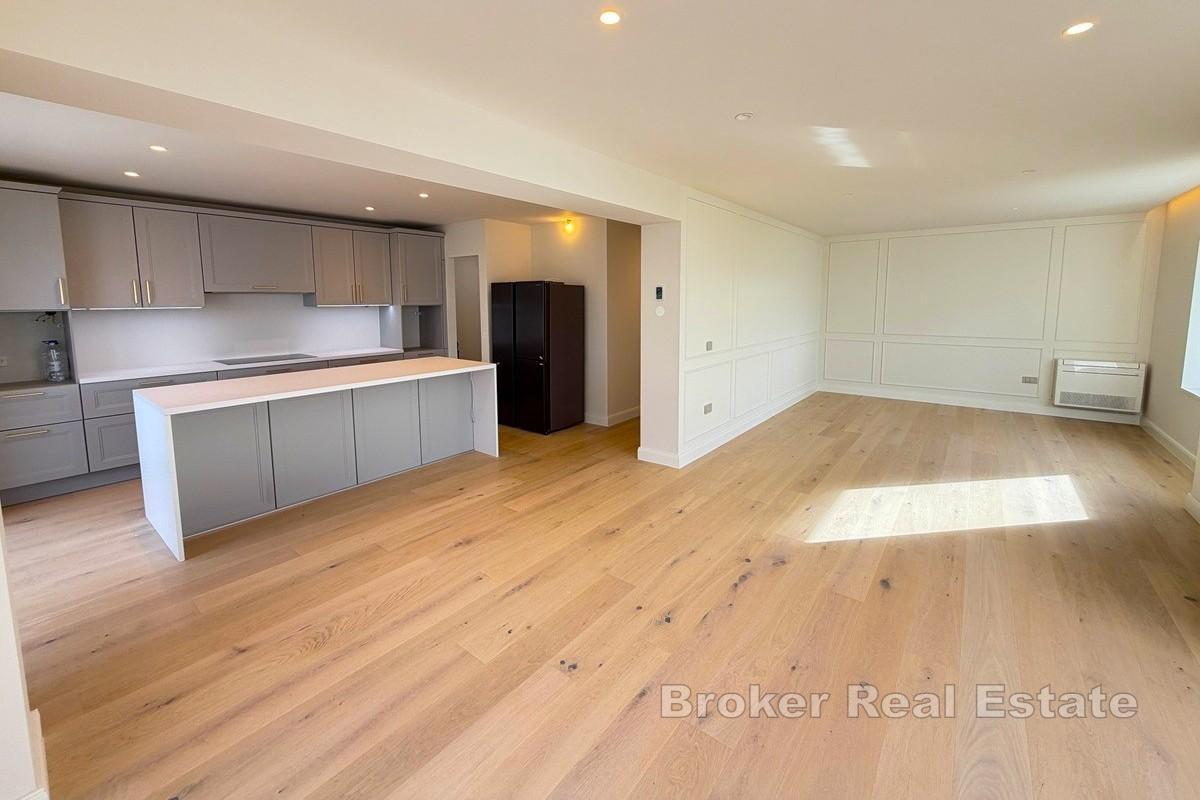 Vila uz samu more s panoramskim pogledom