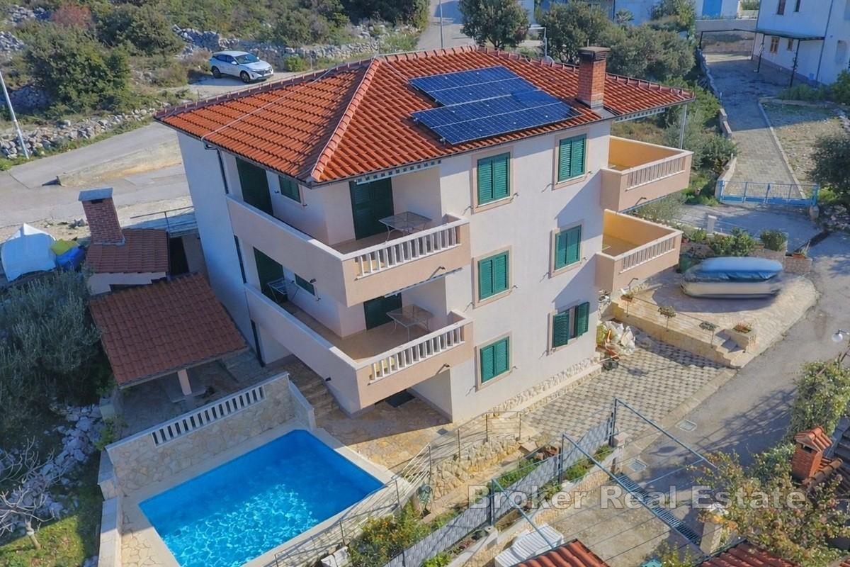 Apartmánový dům u moře