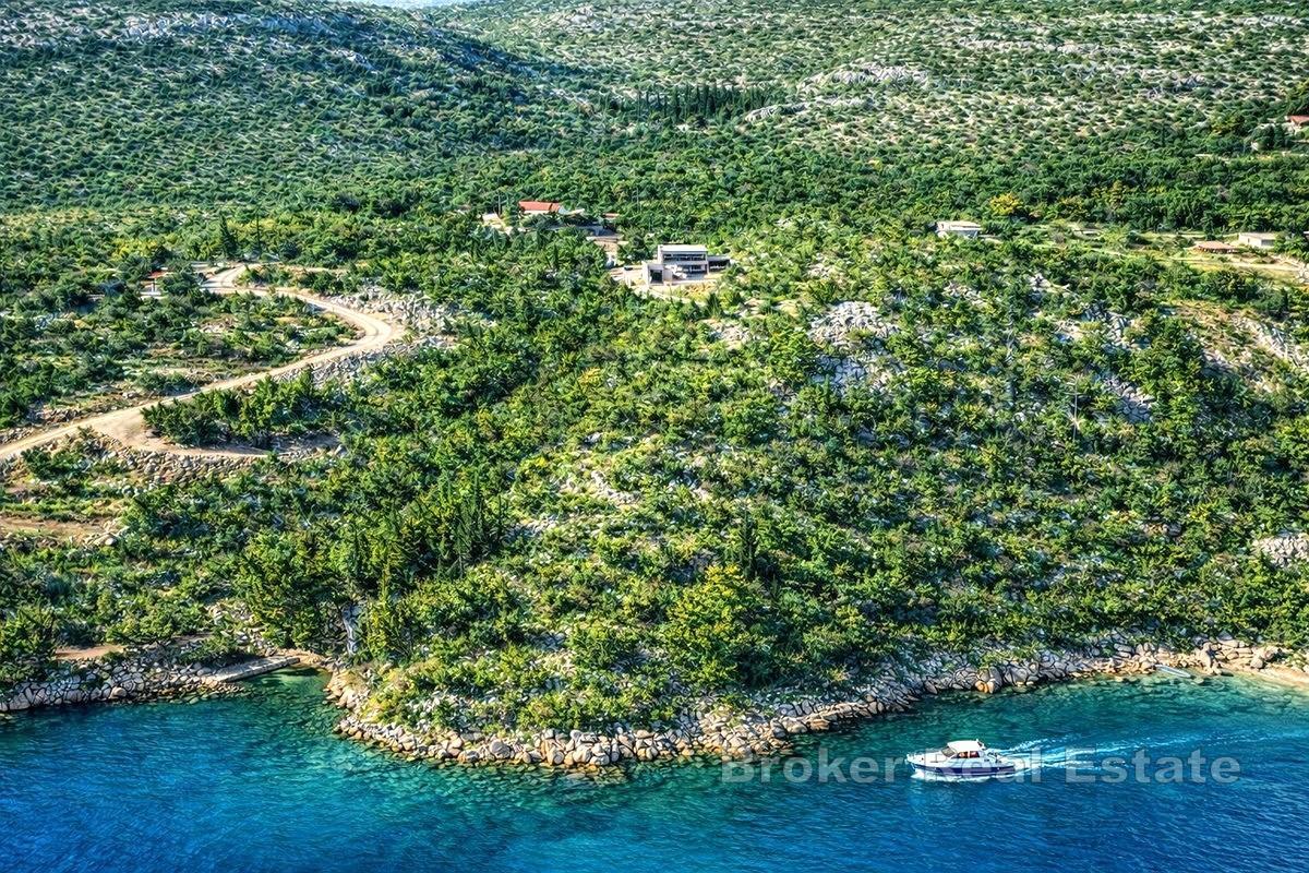 Villa dans un cadre exceptionnel avec vue sur mer et montagne