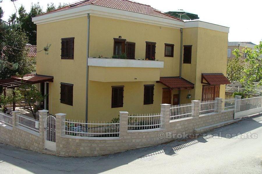 Split, Meje - house near the beach