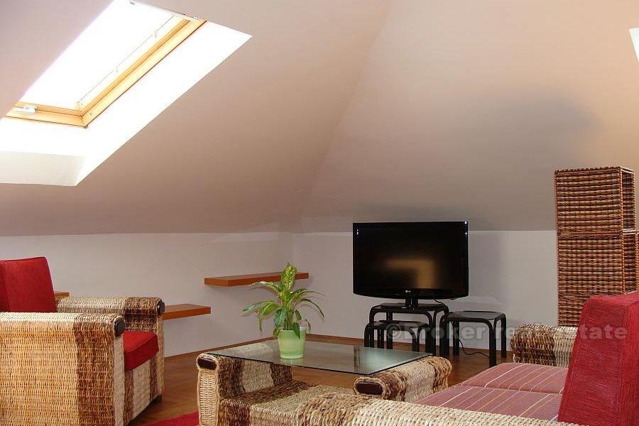 Split, Meje - maison près de la plage