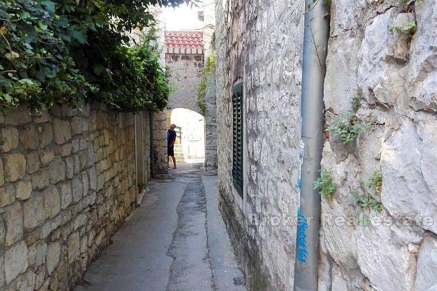 Split, Varos, casa in pietra