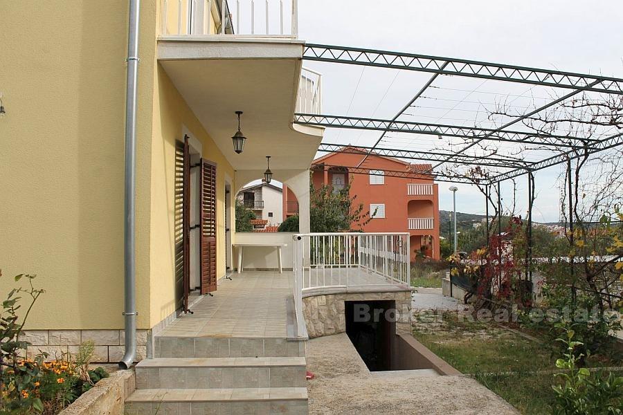 Rogoznica, familiens hus
