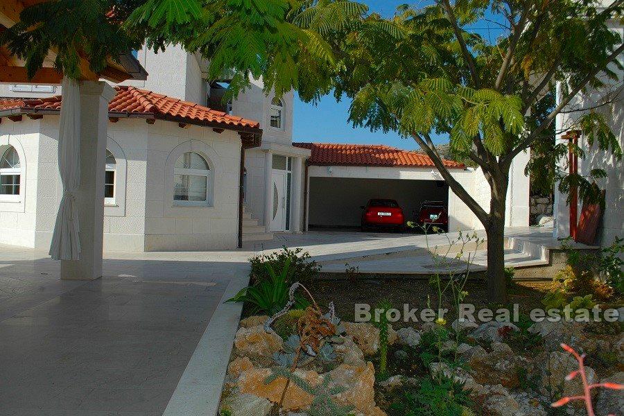 Near Dubrovnik - Luxury villa with sea view