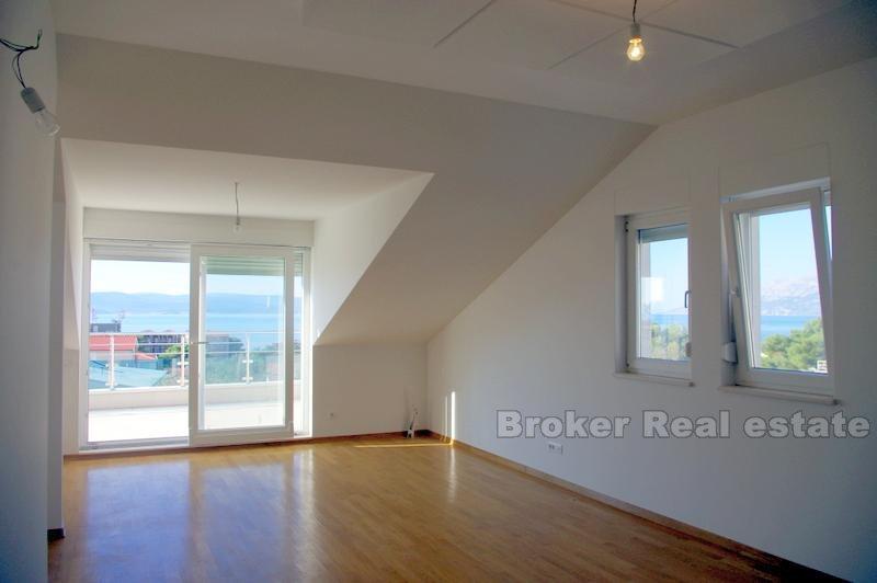 Près de Makarska, appartements de luxe dans un immeuble neuf