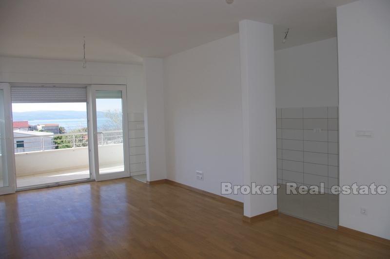 Près de Makarska, appartements de luxe dans un immeuble neuf