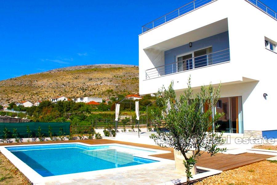 Near Trogir, modern new villa