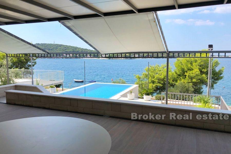 Rogoznica - Superb luxury villa first row to the sea