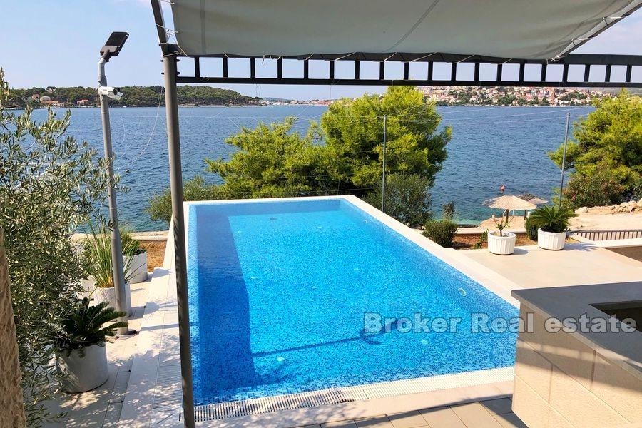 Rogoznica - Superb luxury villa first row to the sea