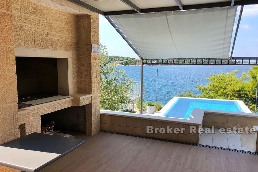 Rogoznica - Superb luxury villa first row to the sea