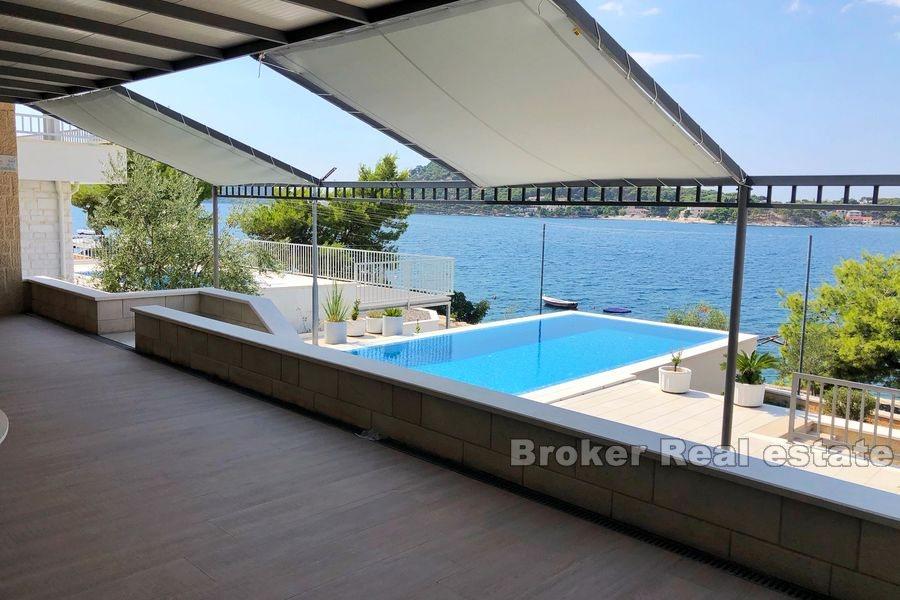 Rogoznica - Superb luxury villa first row to the sea