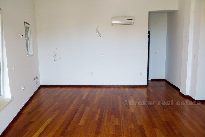 Primosten, 7 apartmánů v centru