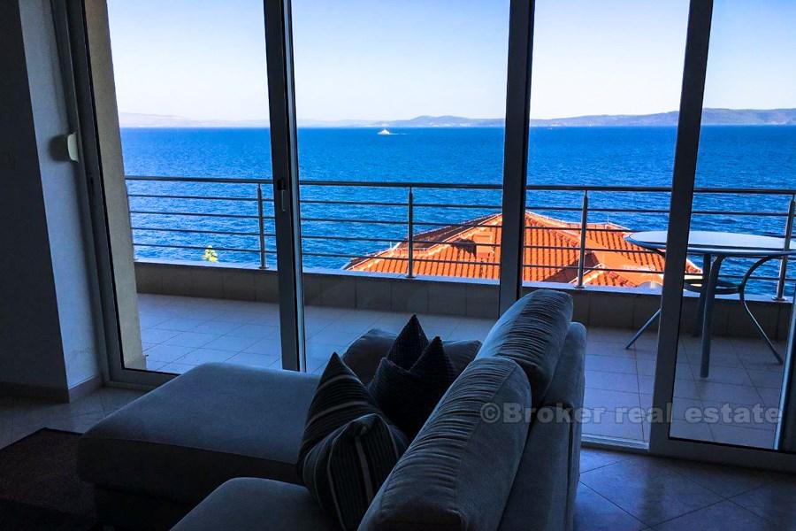 Ciovo - Modern apartment with sea view