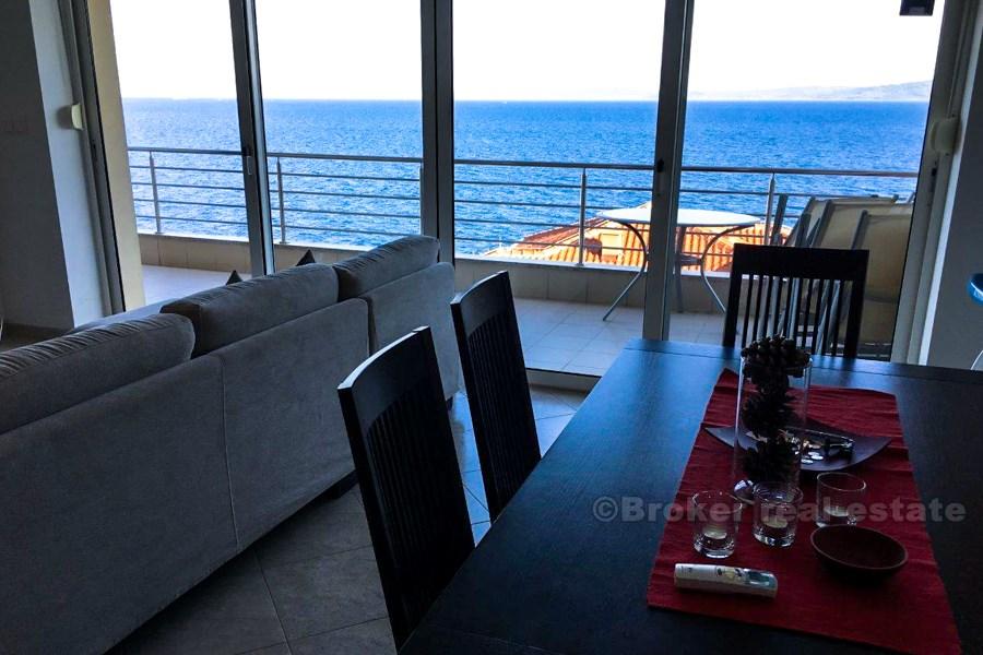 Ciovo - Modern apartment with sea view