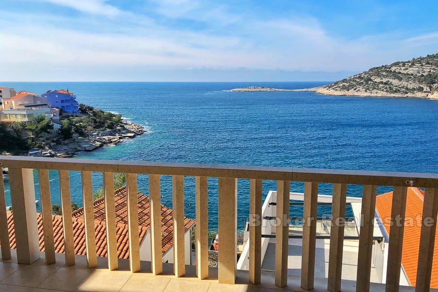 Rogoznica, ładny dom z pięknym widokiem