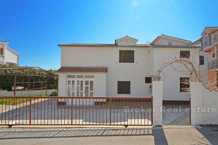 Rogoznica - Dom z widokiem na morze