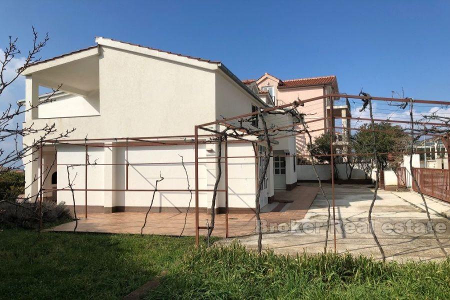 Rogoznica - Dom z widokiem na morze