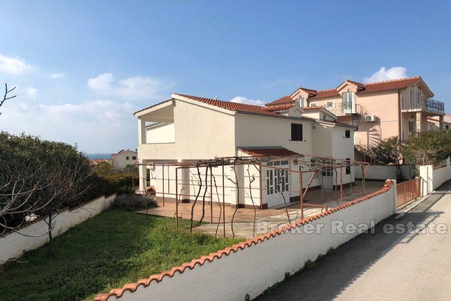 Rogoznica - Dom z widokiem na morze