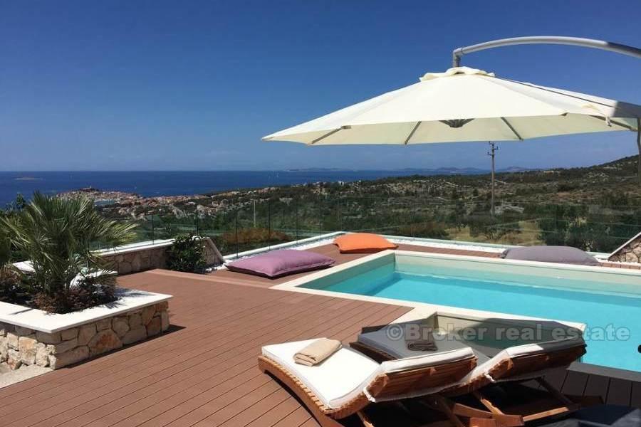 Primosten - Superb villa med panoramautsikt