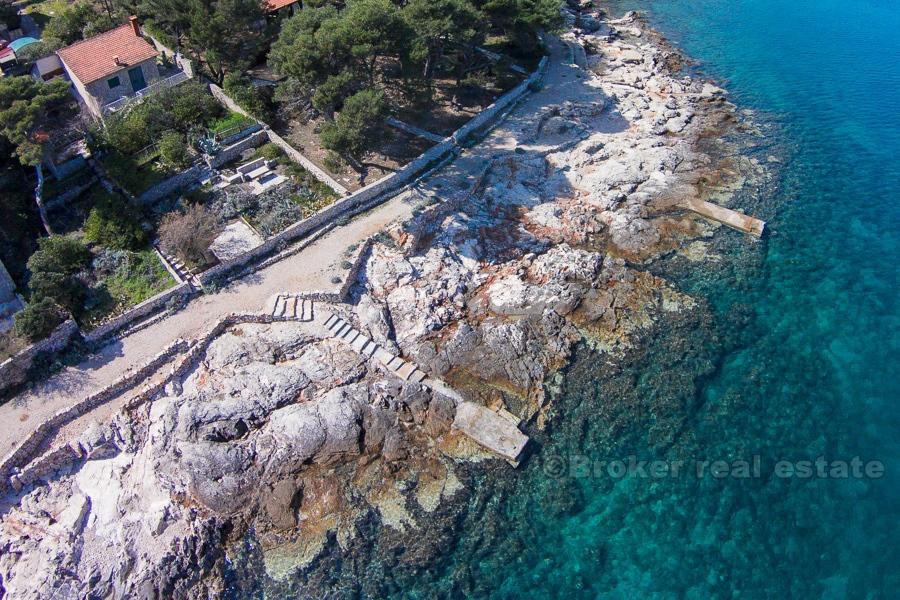 Hvar - Dům v úžasné lokalitě první řadě k moři