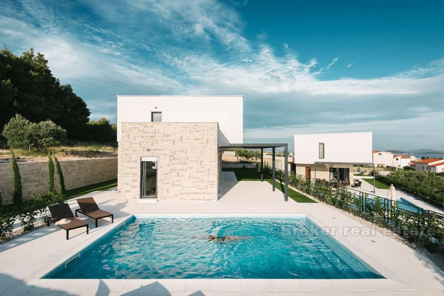 Blisko Sibenik - Wysokiej jakości, nowo wybudowana willa